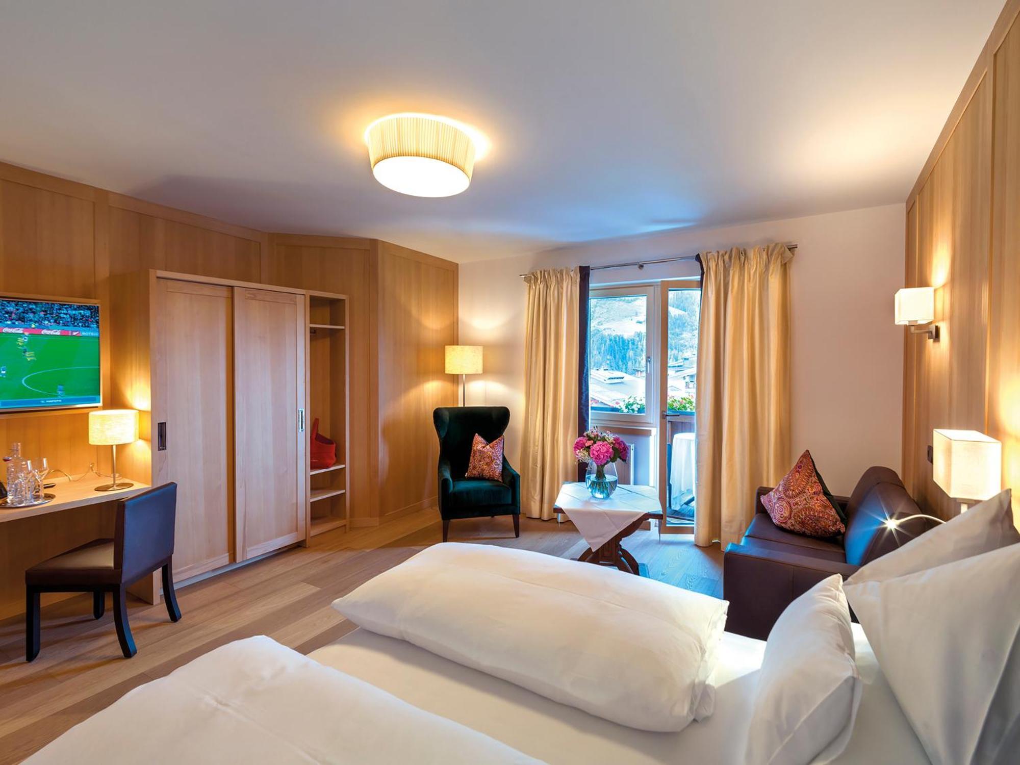 Hotel Zinnkruegl 알펜도르프 외부 사진