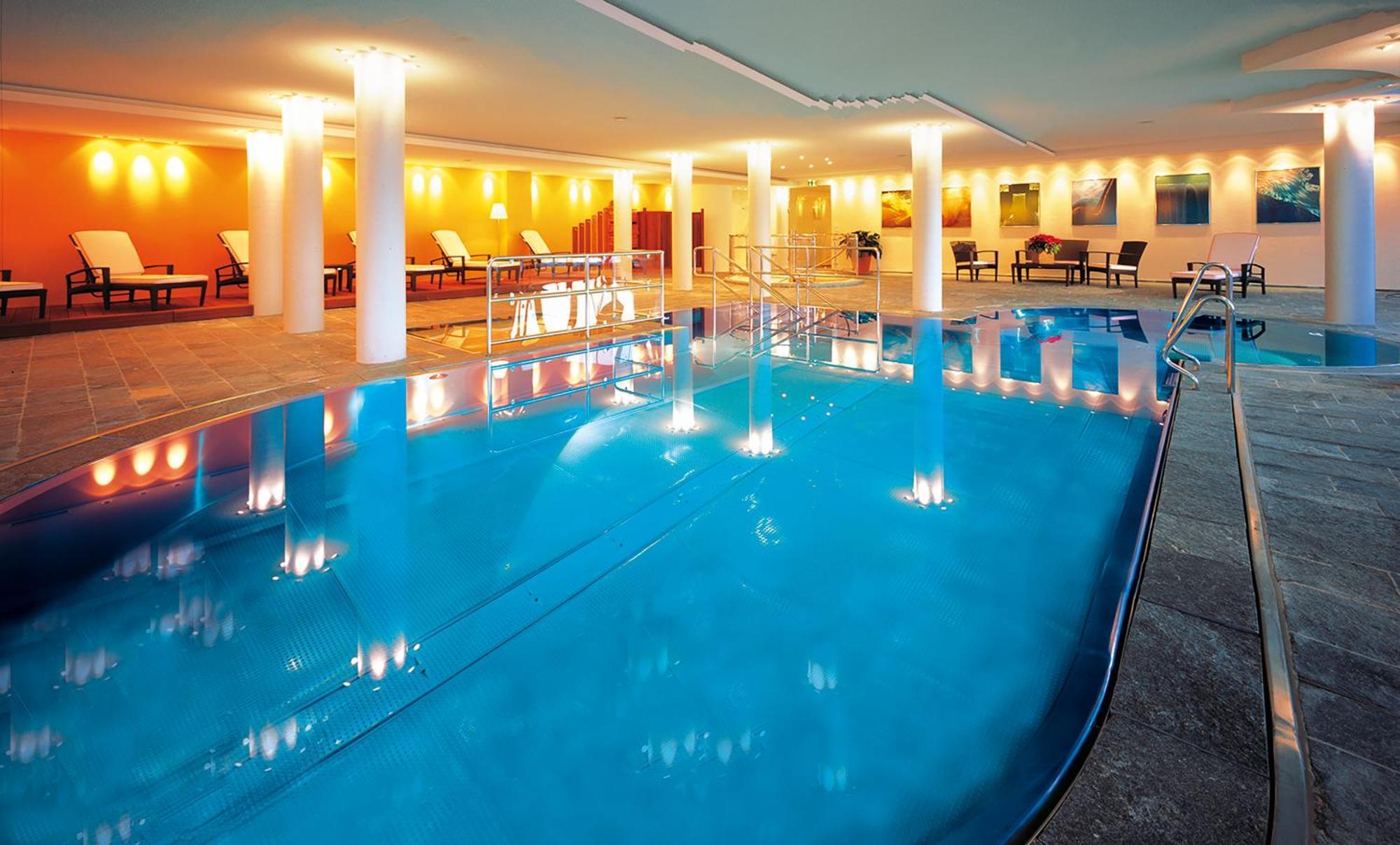 Hotel Zinnkruegl 알펜도르프 외부 사진